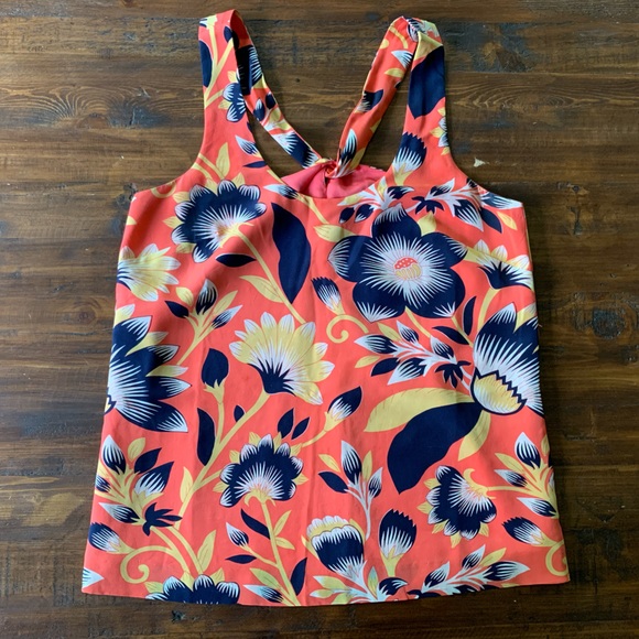 J. Crew Tops - J Crew Twist Back Hibiscus Top